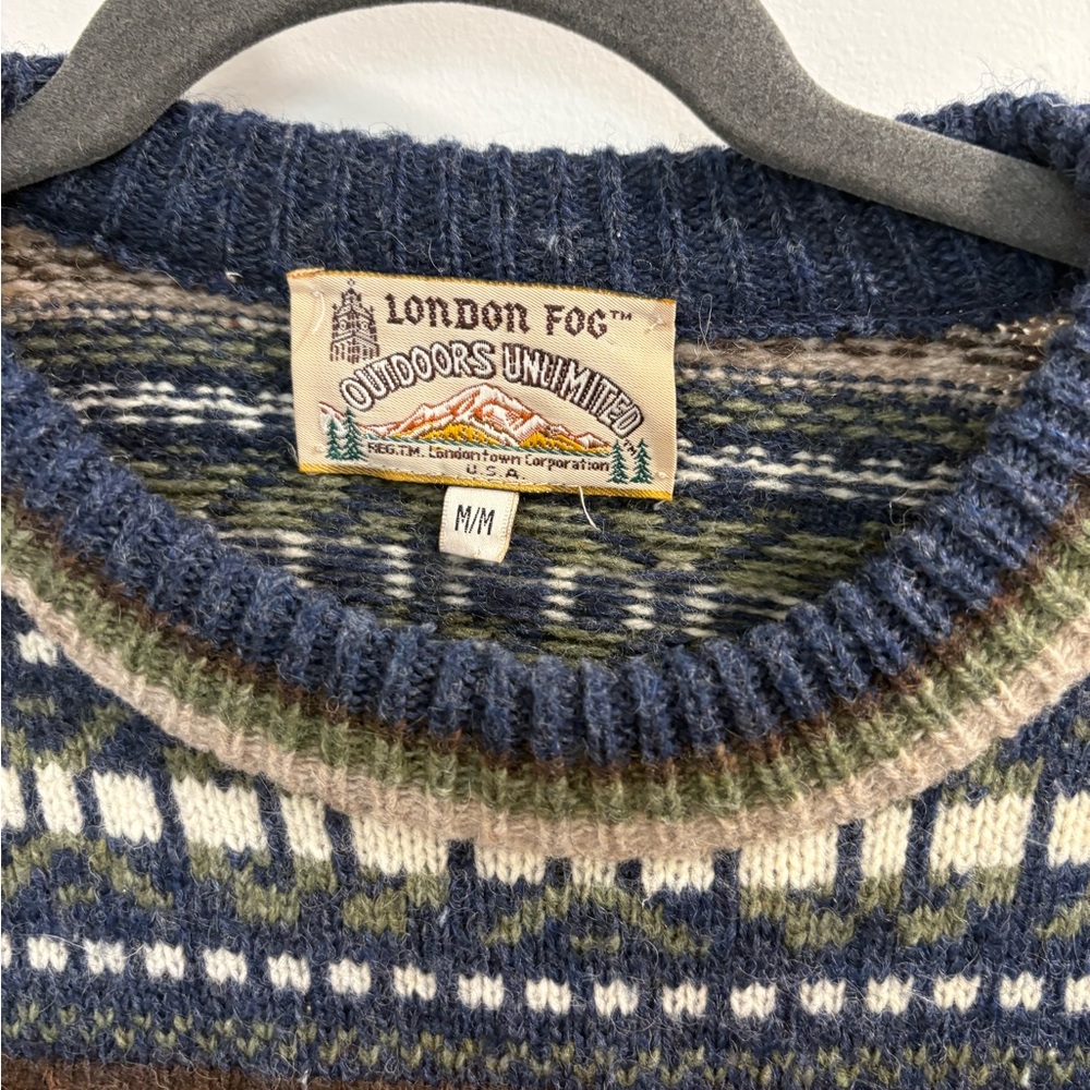 London Fog Men's Blue Patterned Crewneck Sweater medium